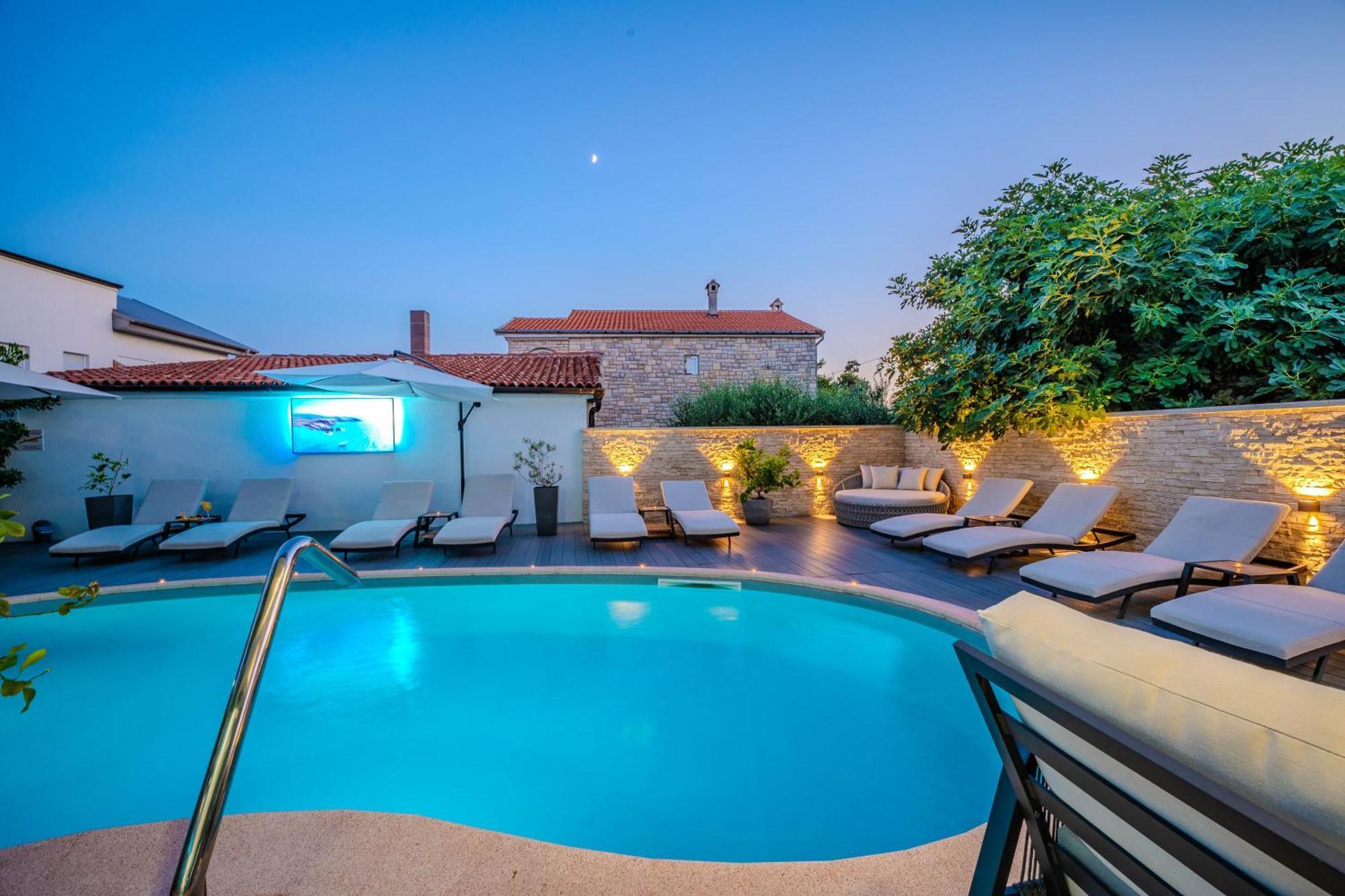 Luxury Apartments Vilamaloca Vir Exterior photo