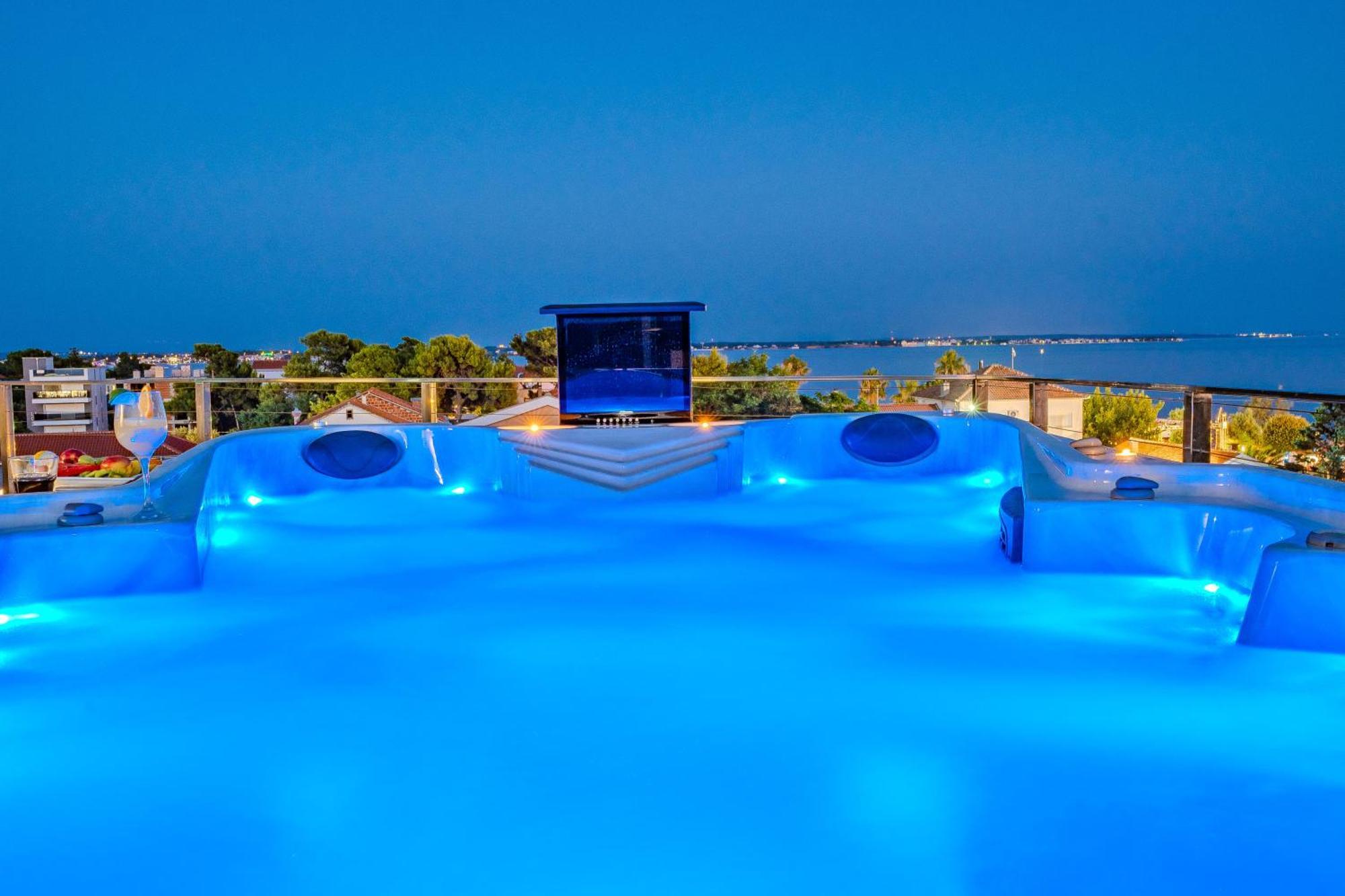 Luxury Apartments Vilamaloca Vir Exterior photo