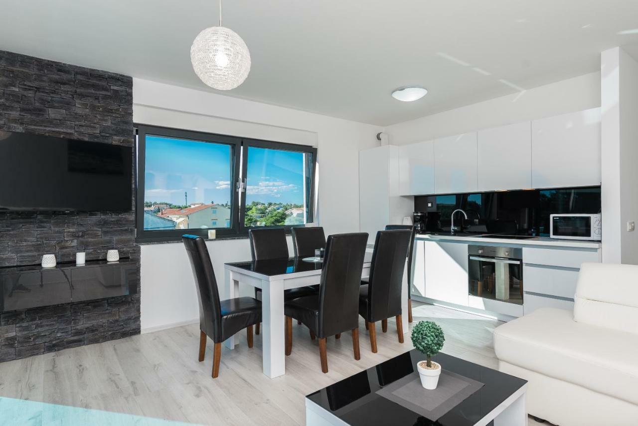 Luxury Apartments Vilamaloca Vir Exterior photo
